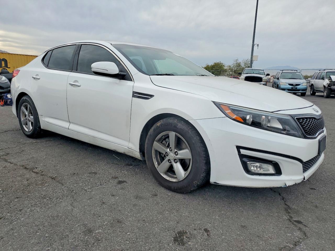 2015 KIA OPTIMA LX photo 4