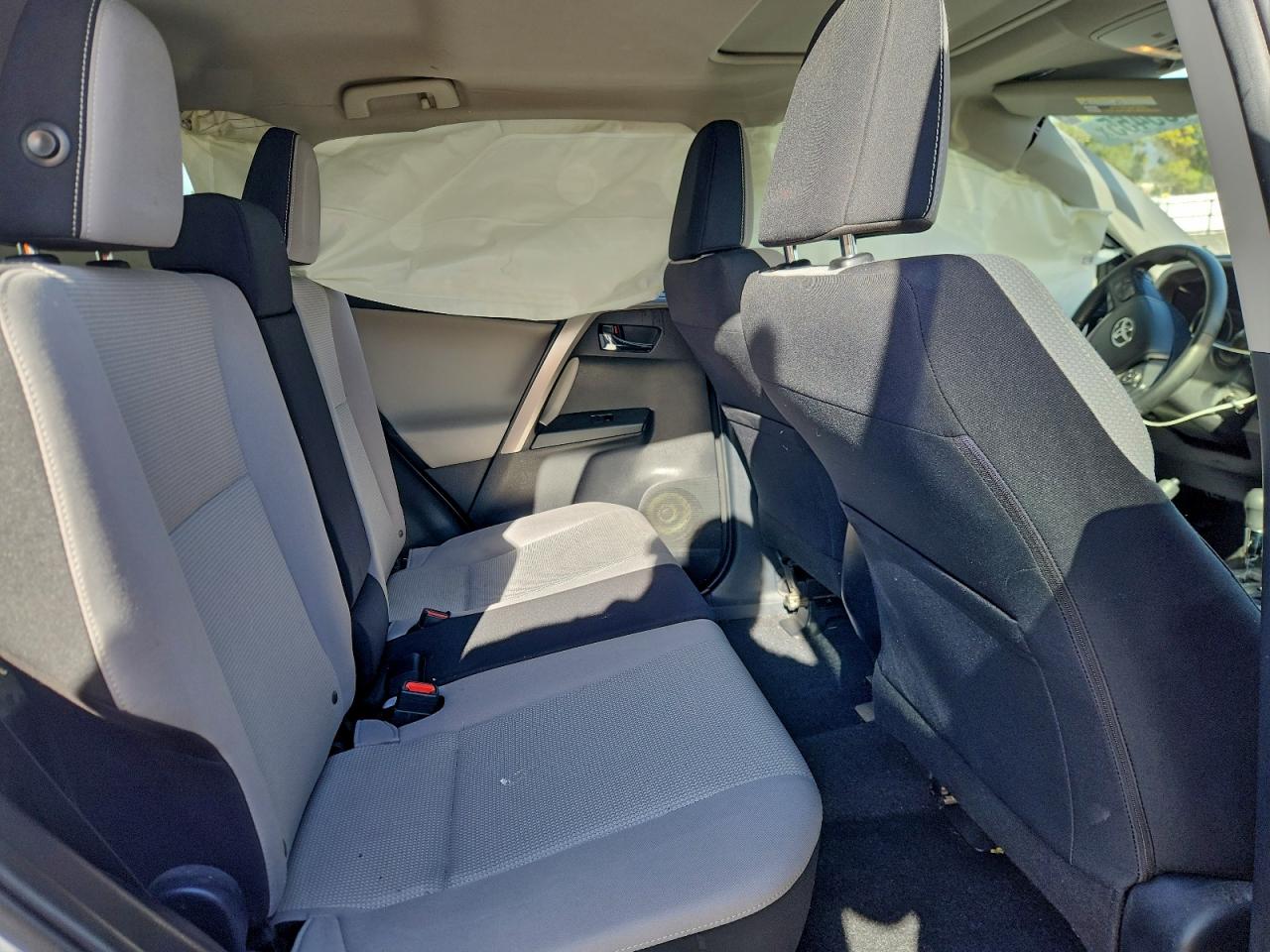 2018 TOYOTA RAV4 ADVENTURE photo 10