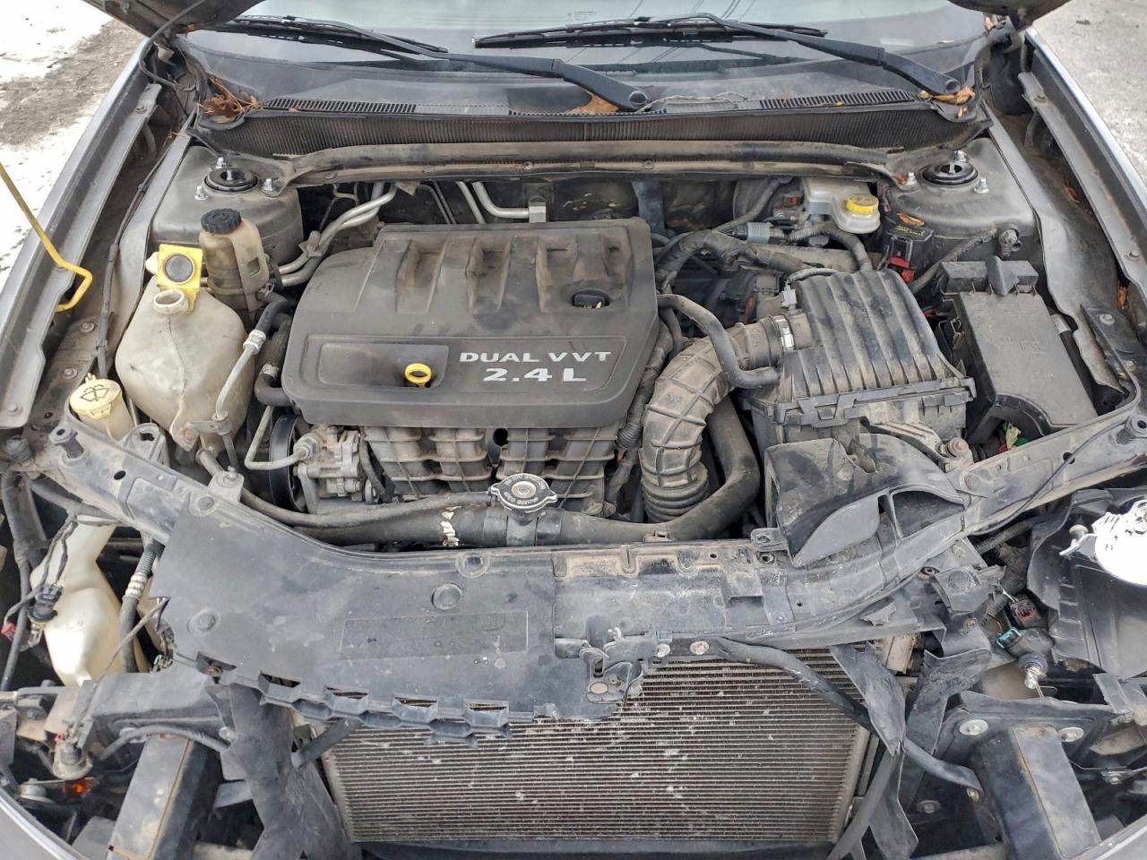 2013 DODGE AVENGER SXT photo 11