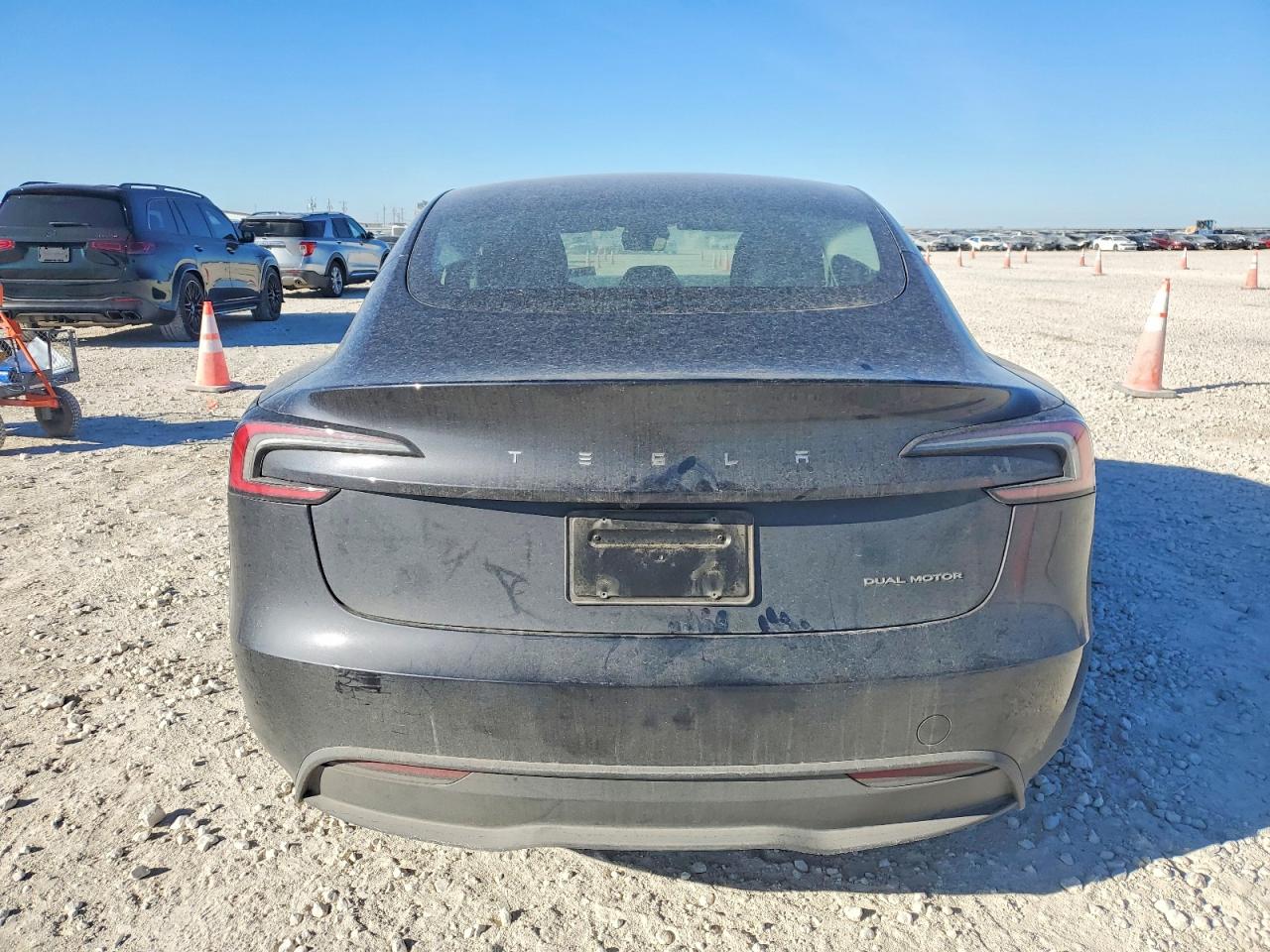 2024 TESLA MODEL 3 photo 6
