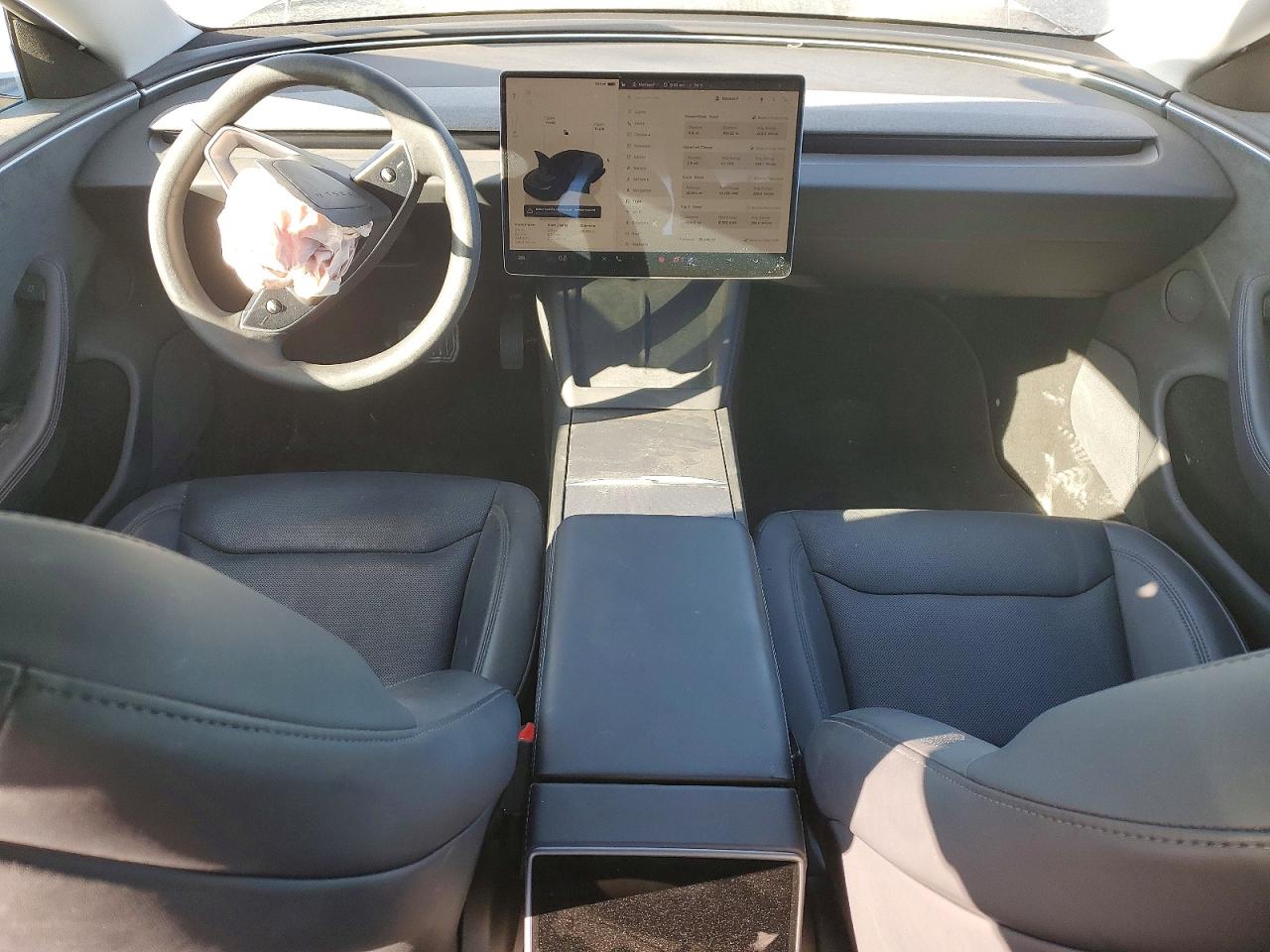 2024 TESLA MODEL 3 photo 8