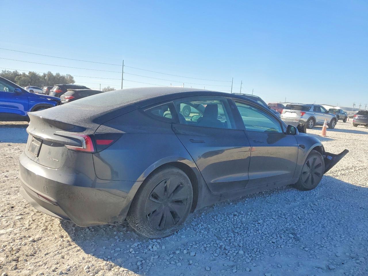2024 TESLA MODEL 3 photo 3