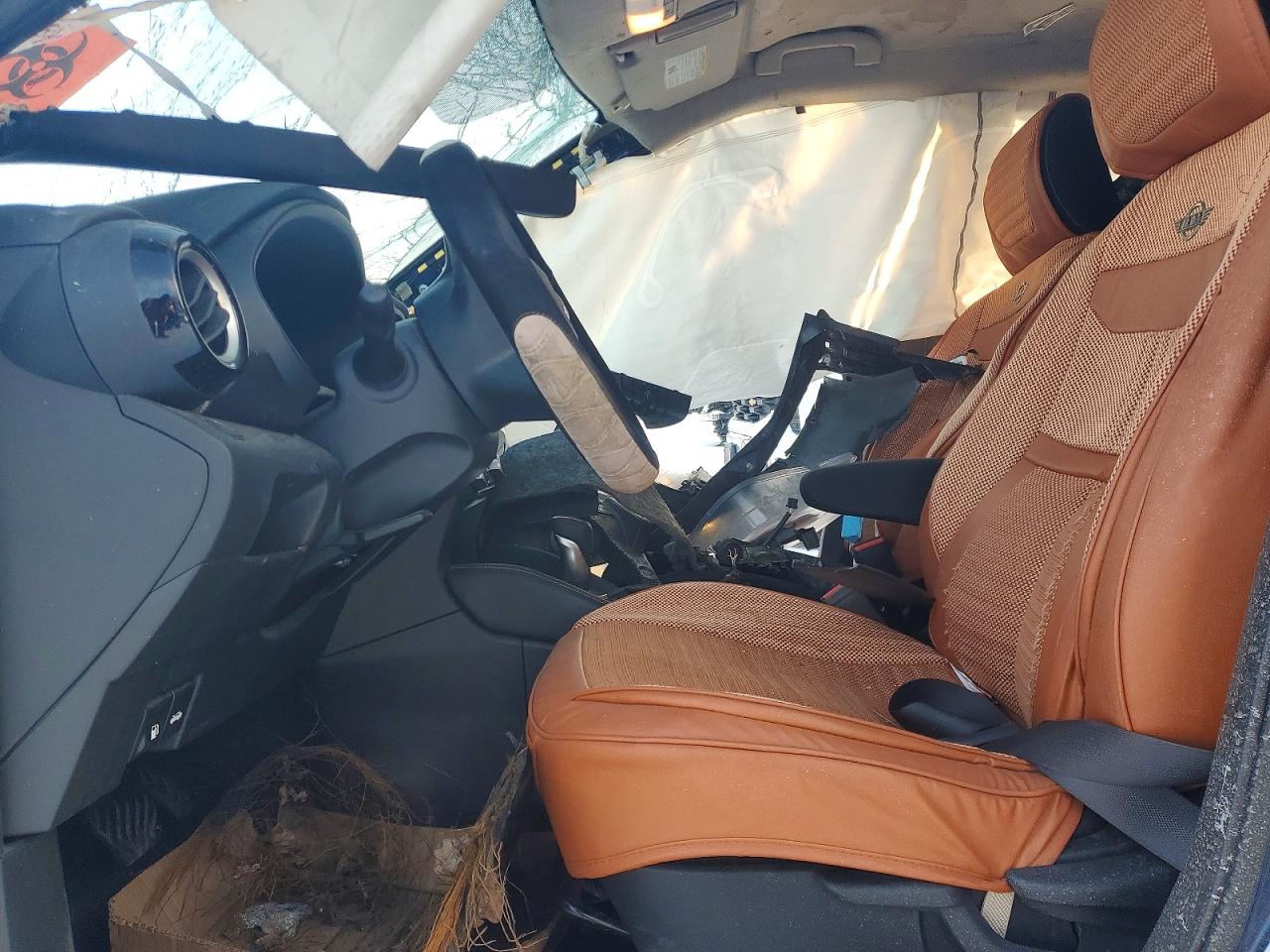 2019 NISSAN KICKS S photo 7