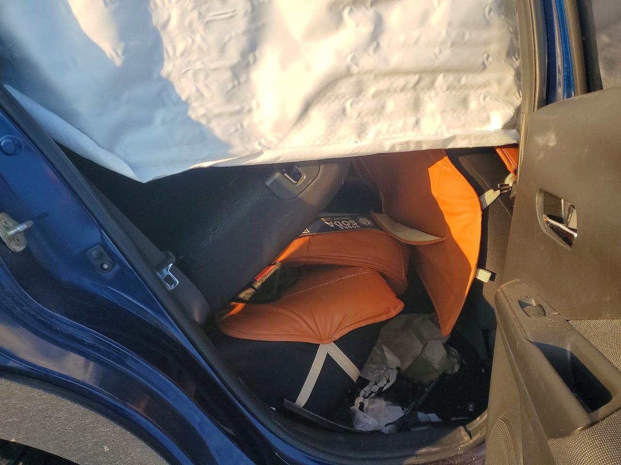 2019 NISSAN KICKS S photo 10
