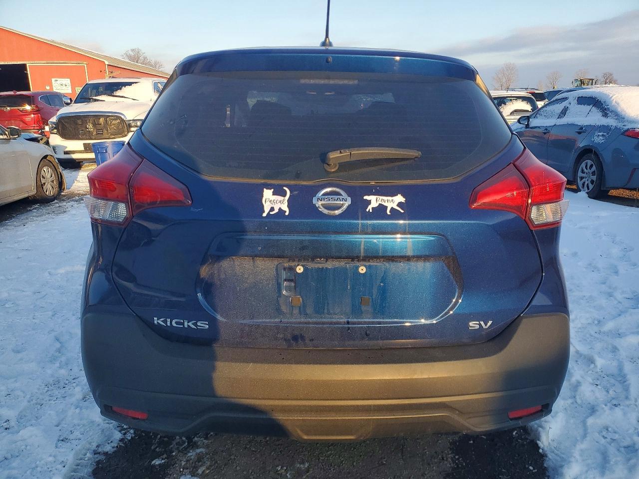 2019 NISSAN KICKS S photo 6