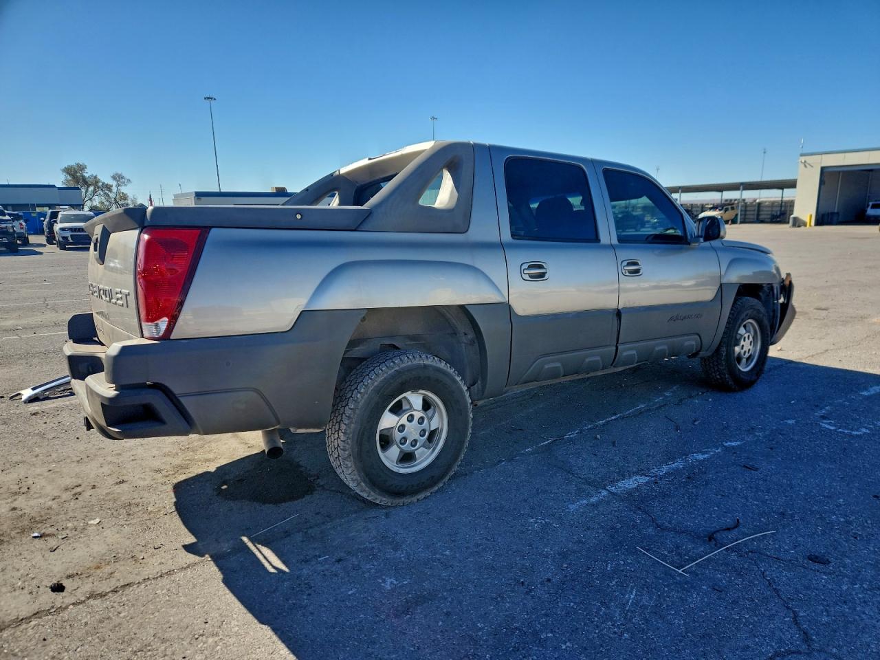 2002 CHEVROLET AVALANCHE C1500 photo 3