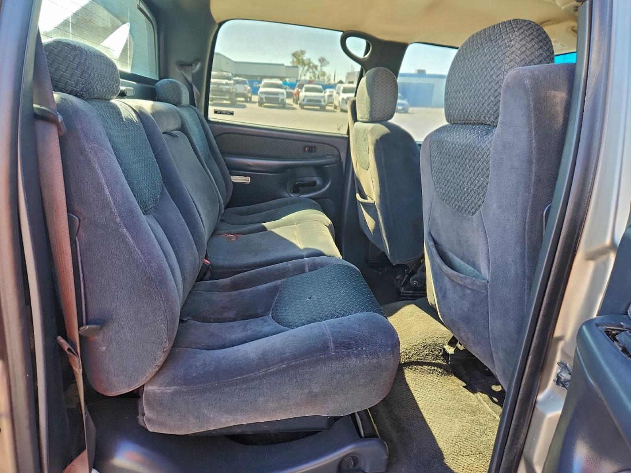 2002 CHEVROLET AVALANCHE C1500 photo 10