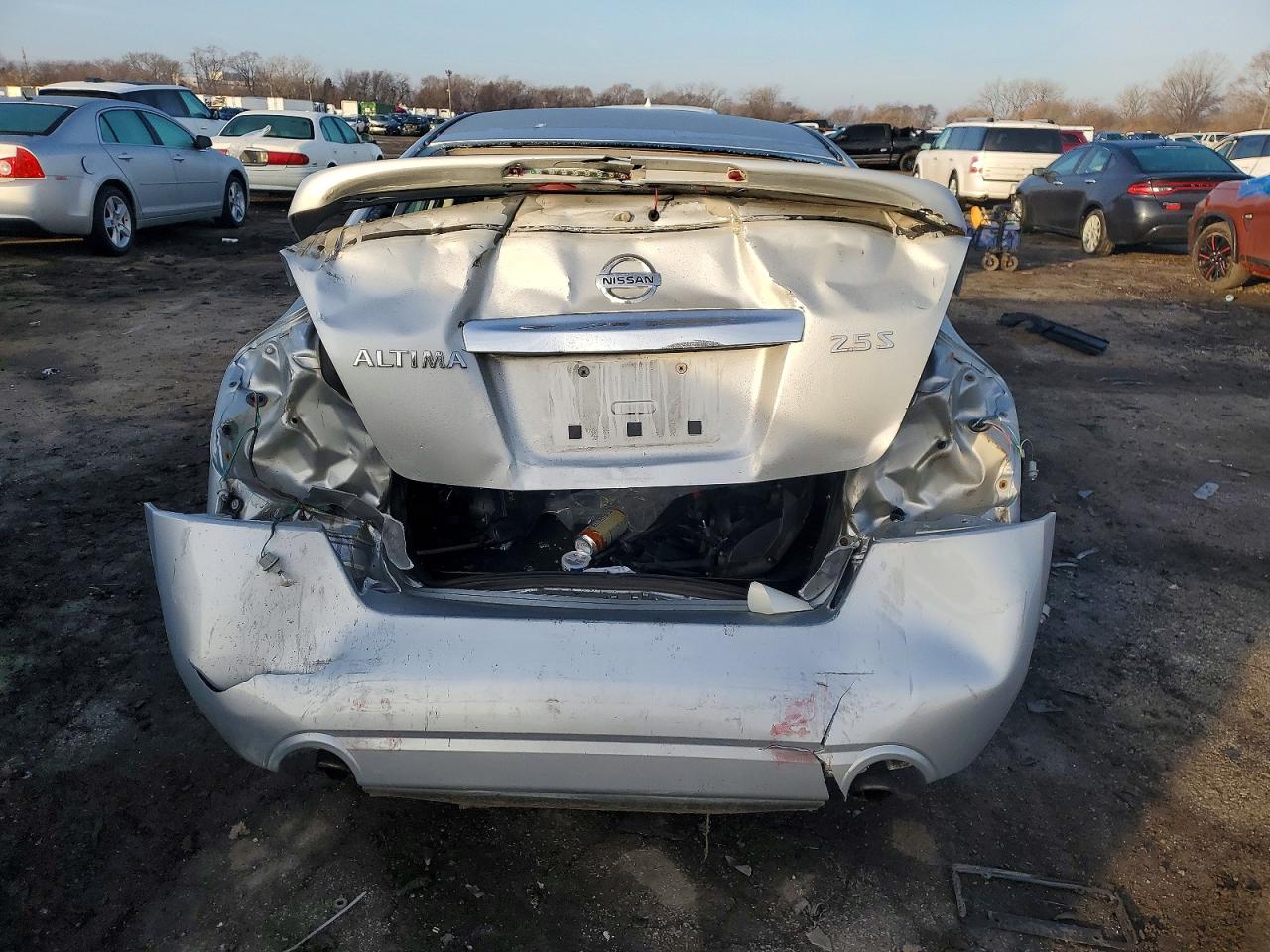 2012 NISSAN ALTIMA BASE photo 6