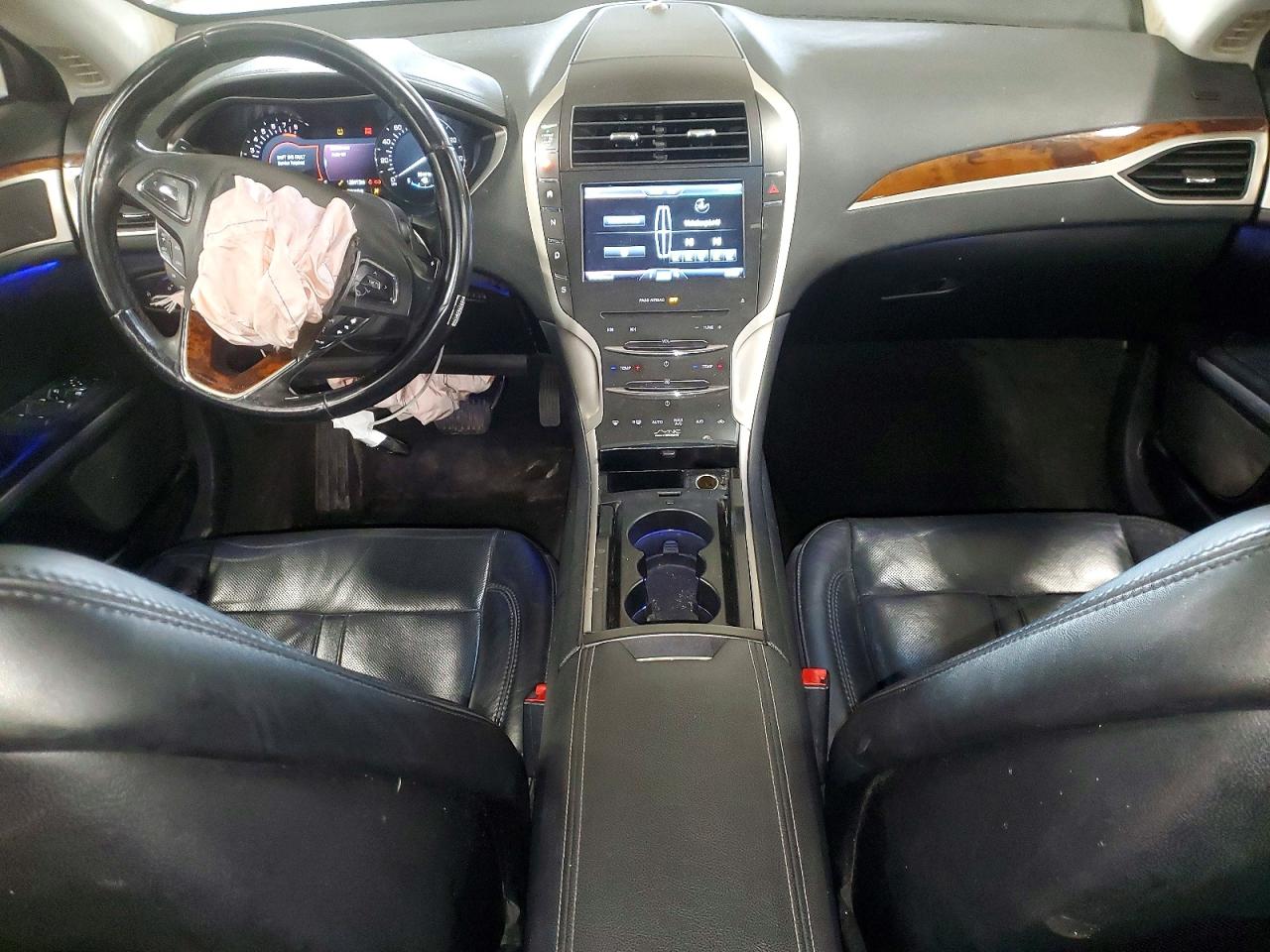 2015 LINCOLN MKZ photo 8