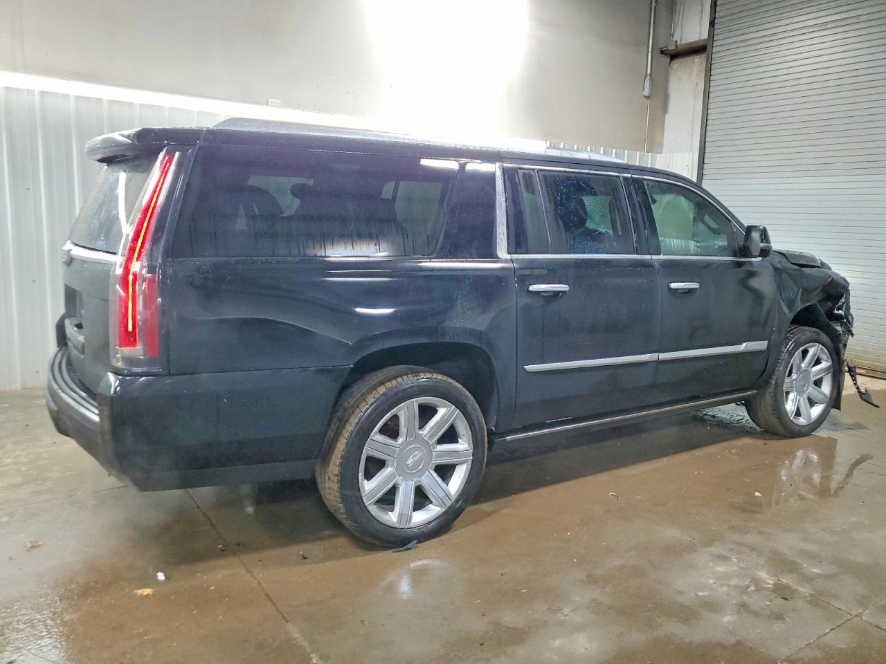 2015 CADILLAC ESCALADE ESV PREMIUM photo 3
