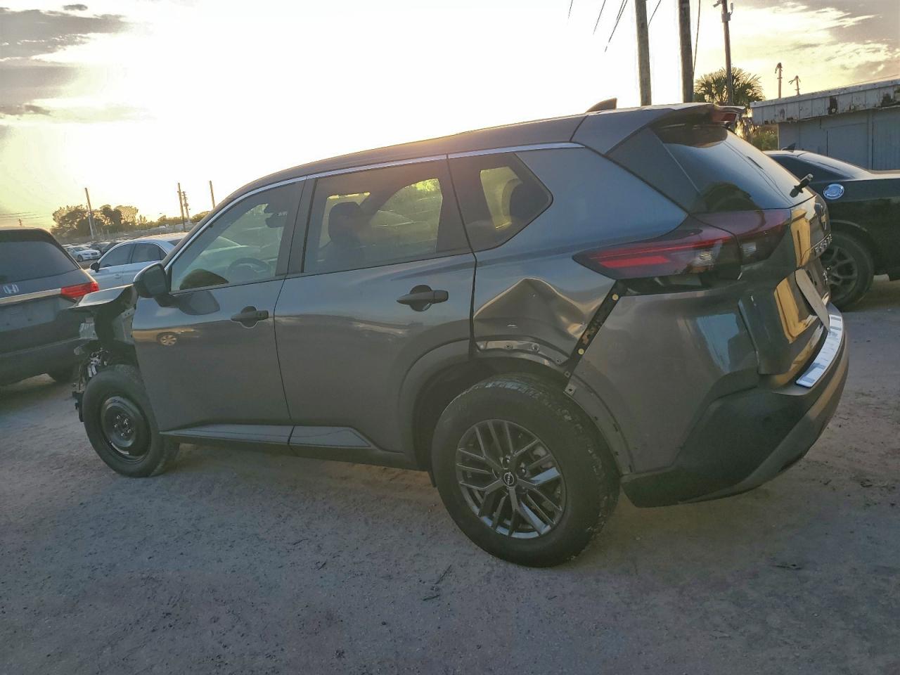 2023 NISSAN ROGUE S photo 2