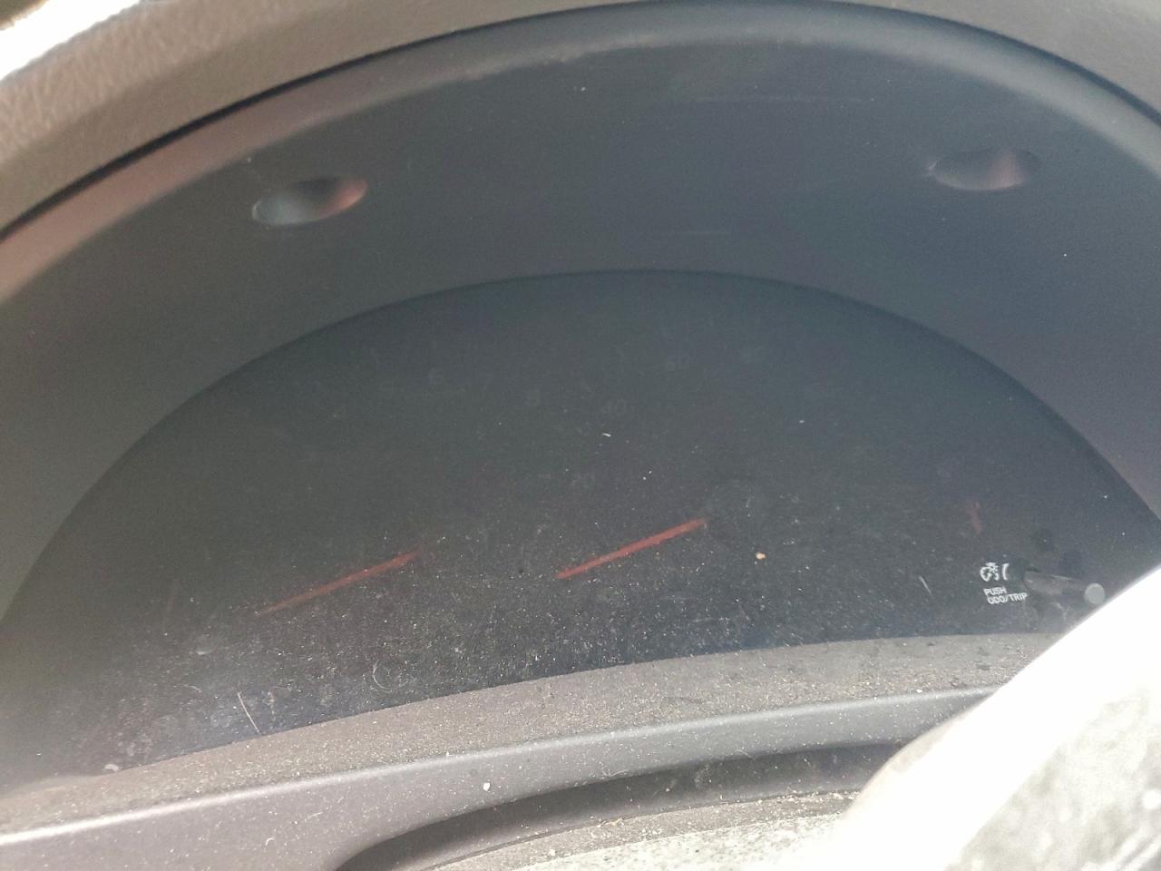 2010 TOYOTA CAMRY BASE photo 9