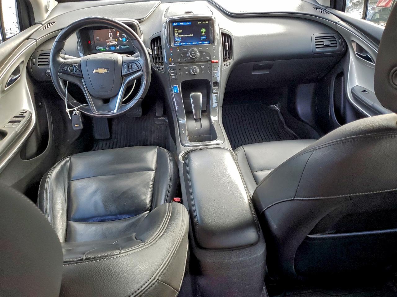 2013 CHEVROLET VOLT photo 8