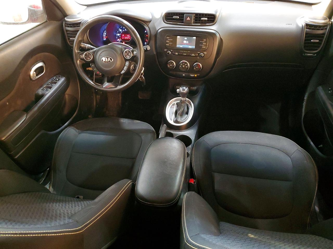 2016 KIA SOUL + photo 8