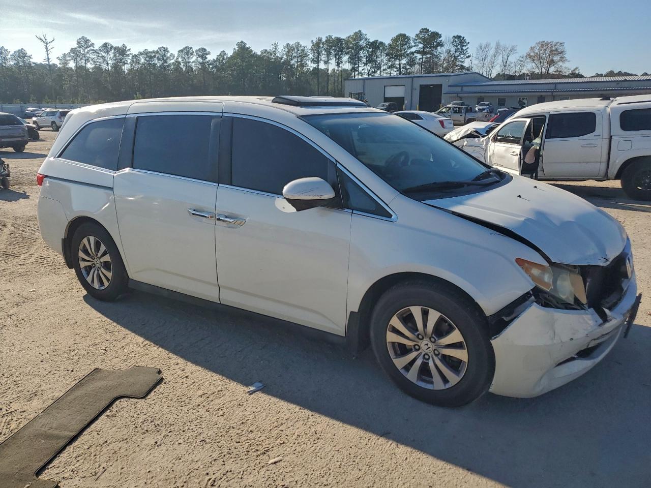 2014 HONDA ODYSSEY EXL photo 4