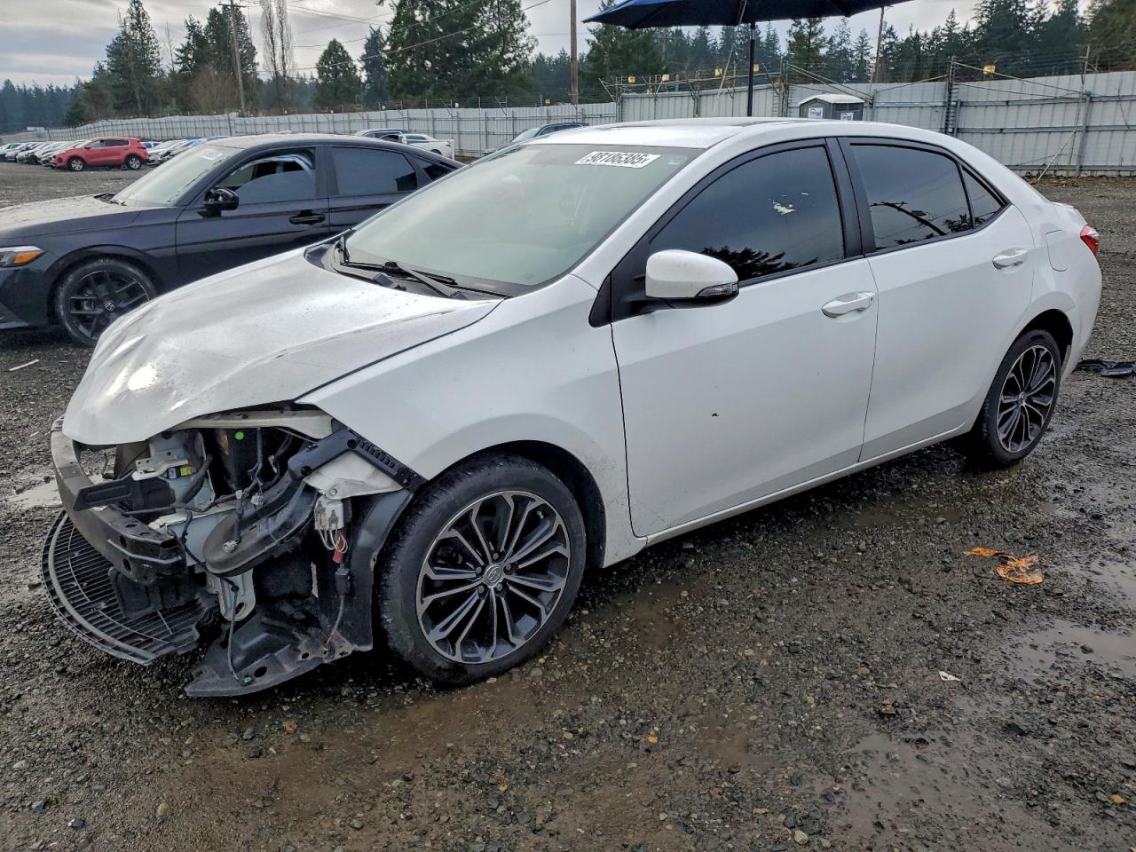 2015 TOYOTA COROLLA