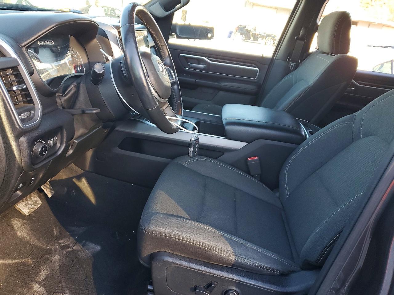 2019 RAM 1500 BIG HORN/LONE STAR photo 7