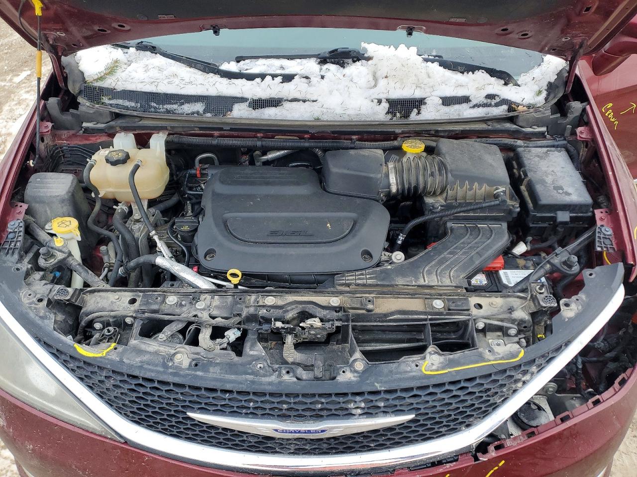 2019 CHRYSLER PACIFICA TOURING L photo 12