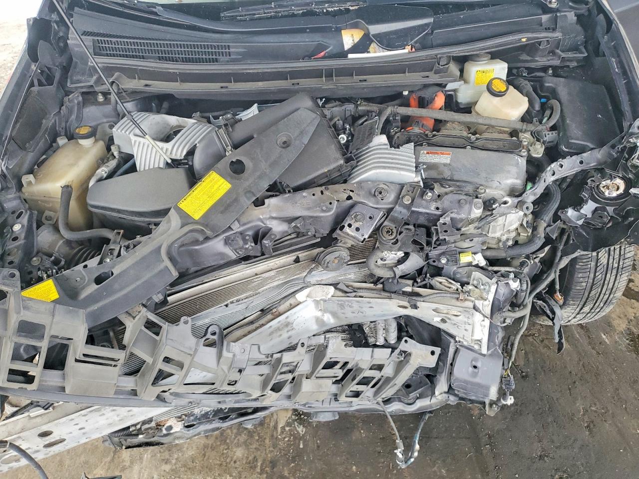 2011 TOYOTA PRIUS photo 11