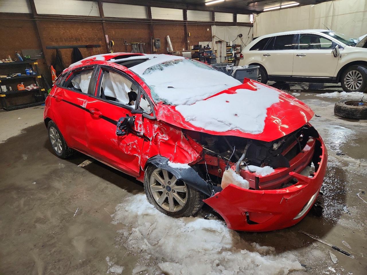 2012 FORD FIESTA SE photo 4