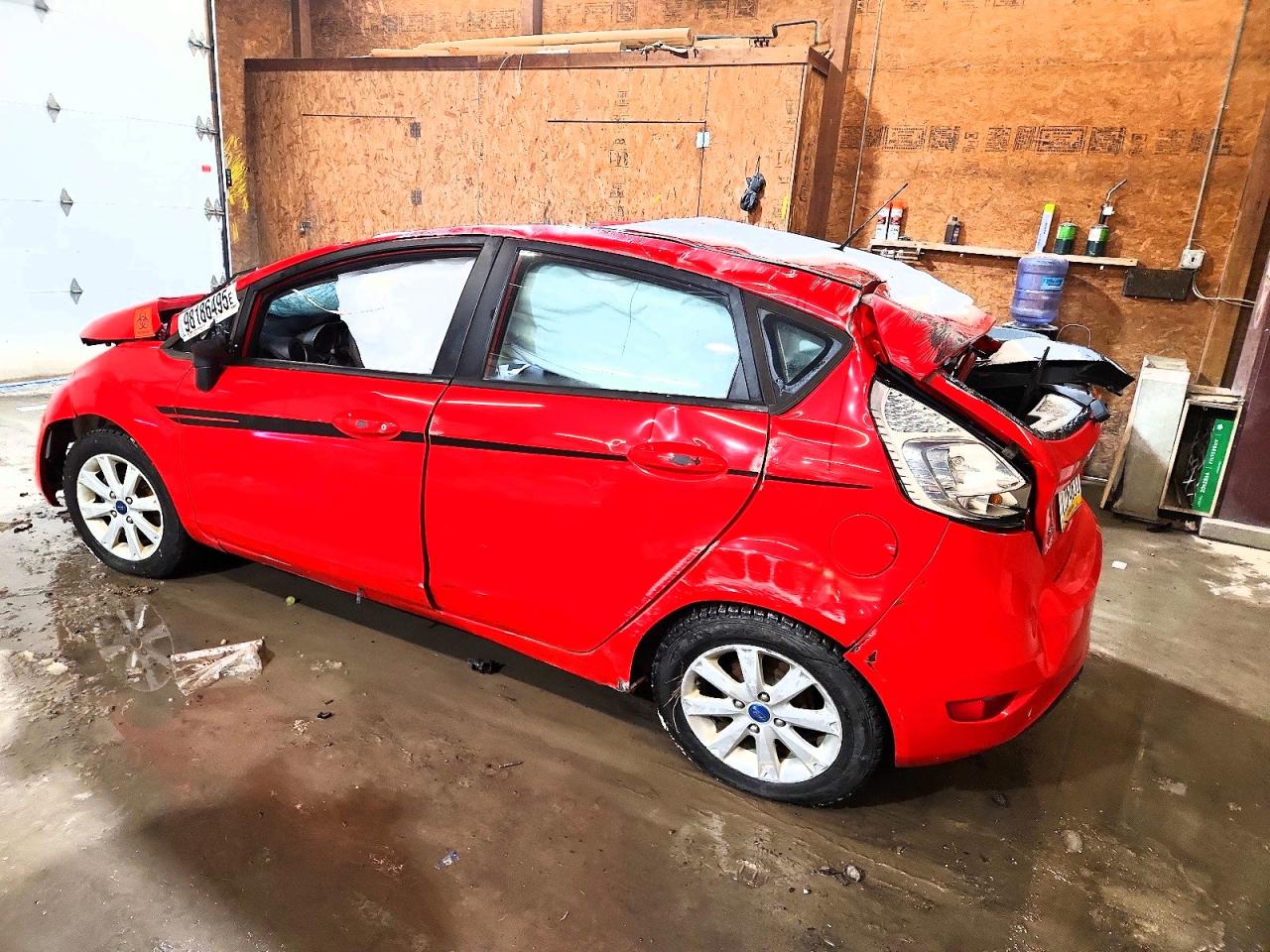 2012 FORD FIESTA SE photo 2