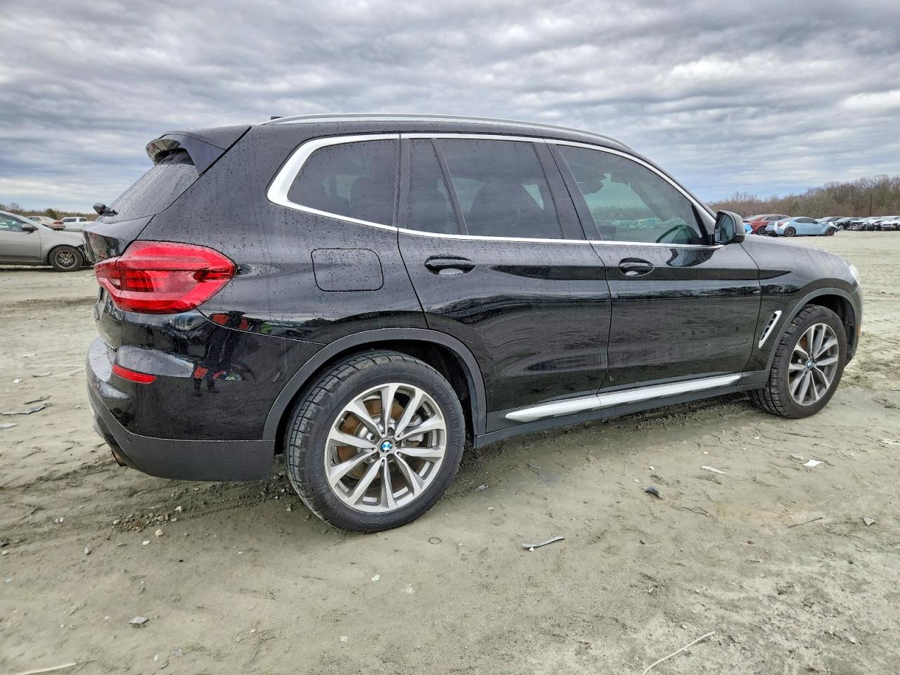 2019 BMW X3 XDRIVE30I photo 3