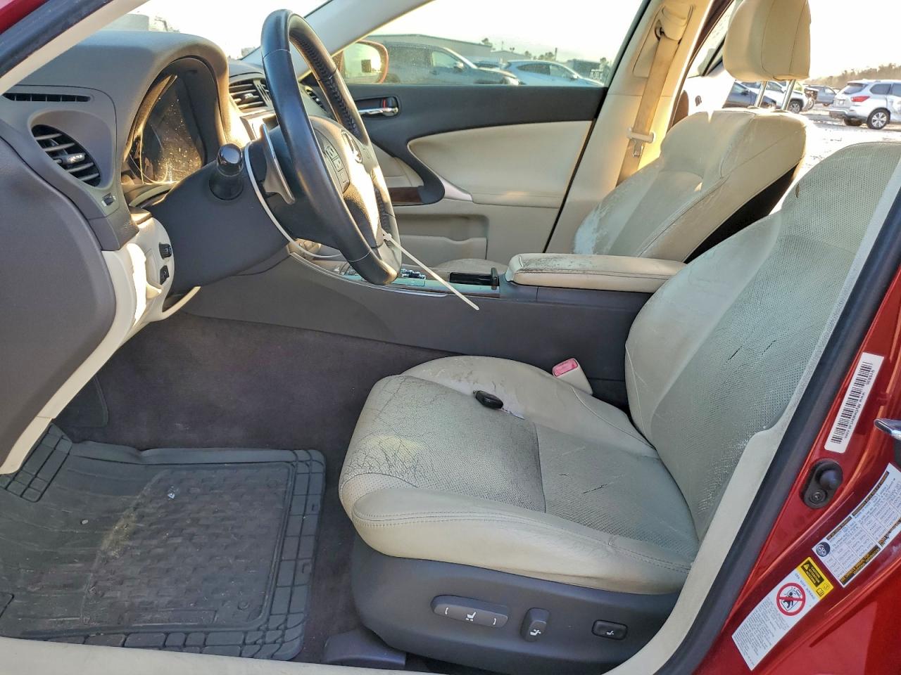 2010 LEXUS IS 250 photo 7