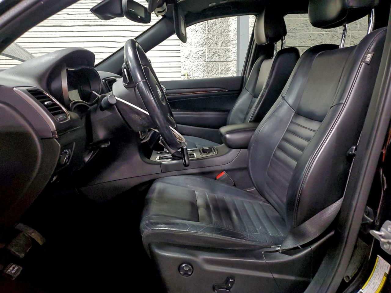 2020 JEEP GRAND CHEROKEE LIMITED photo 25