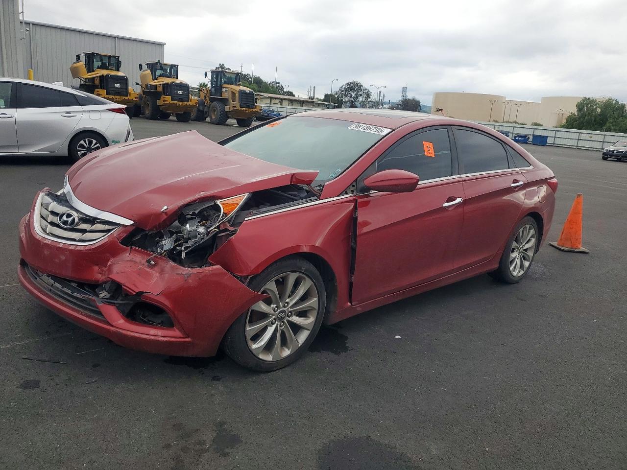 2011 HYUNDAI SONATA