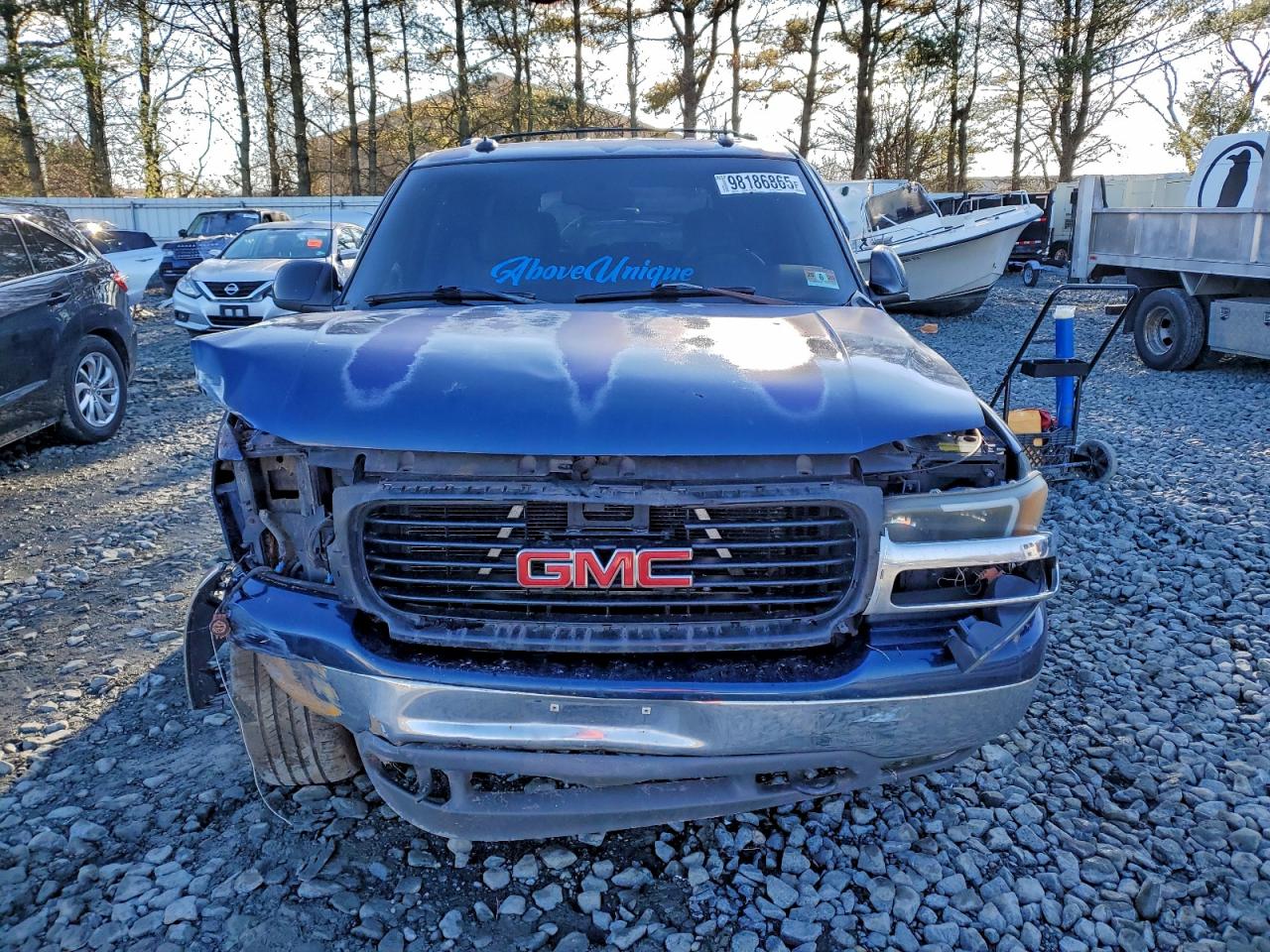 2003 GMC YUKON photo 5