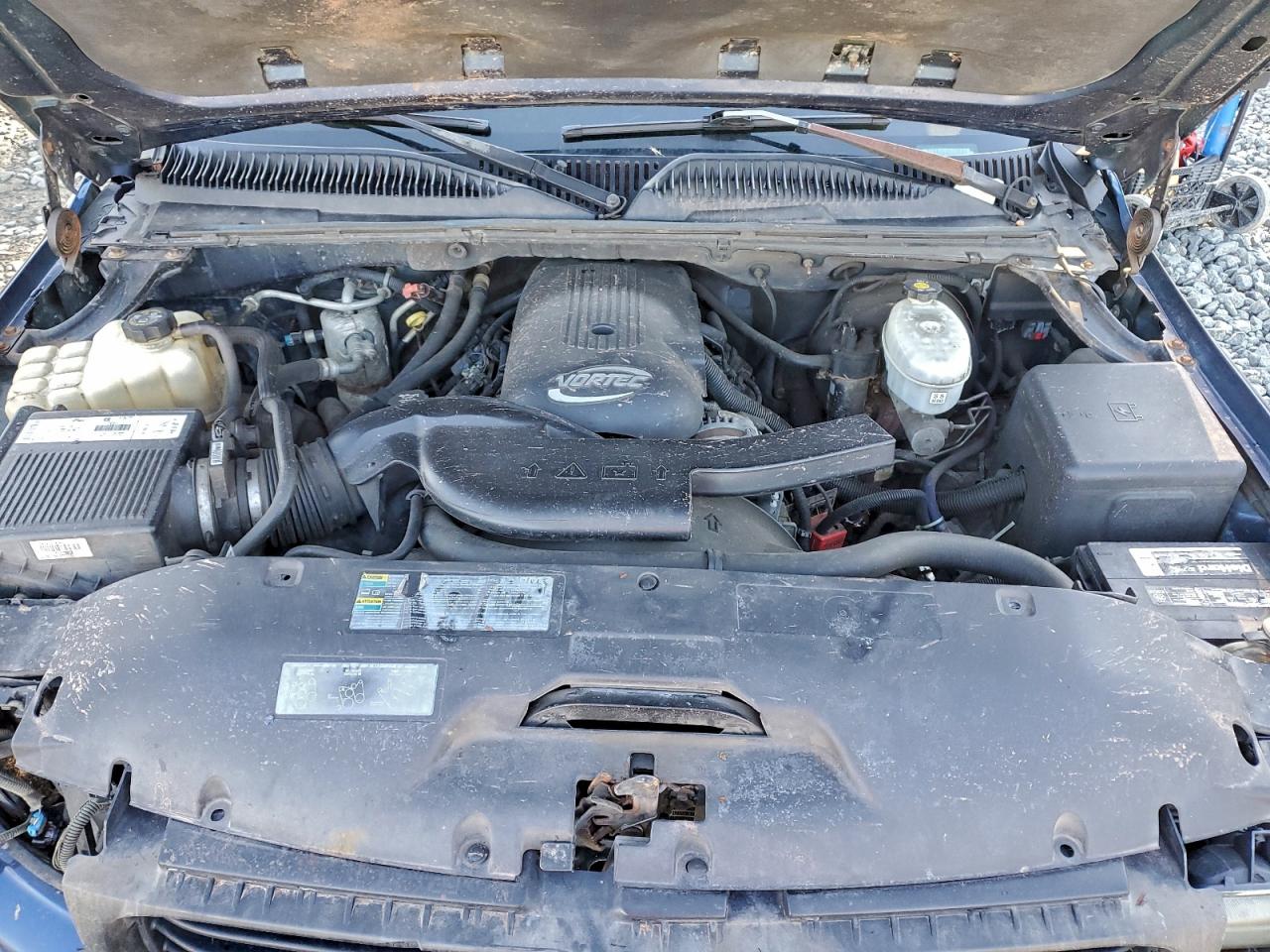2003 GMC YUKON photo 12