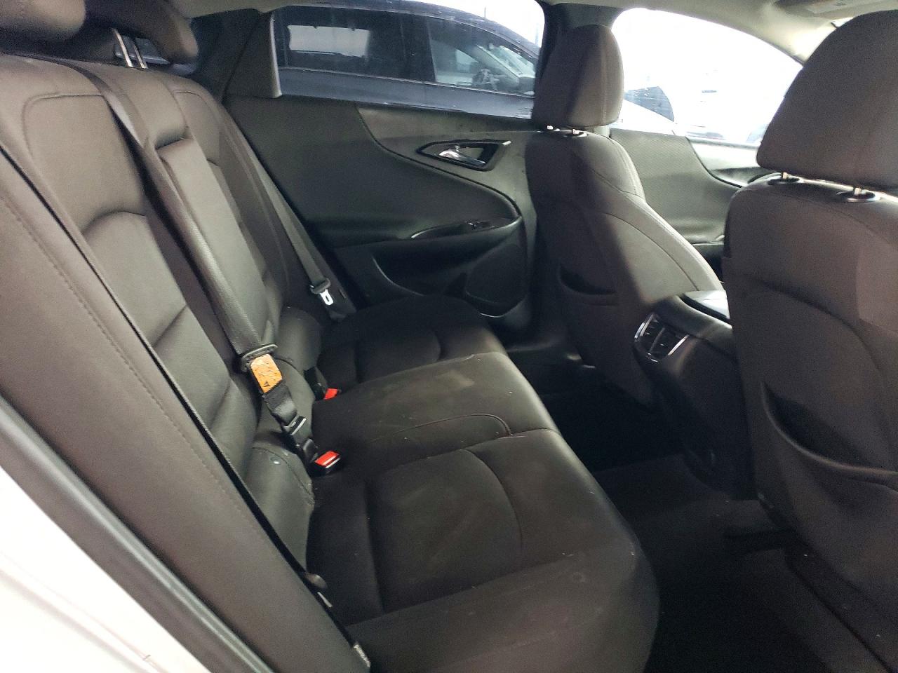 2018 CHEVROLET MALIBU LT photo 10