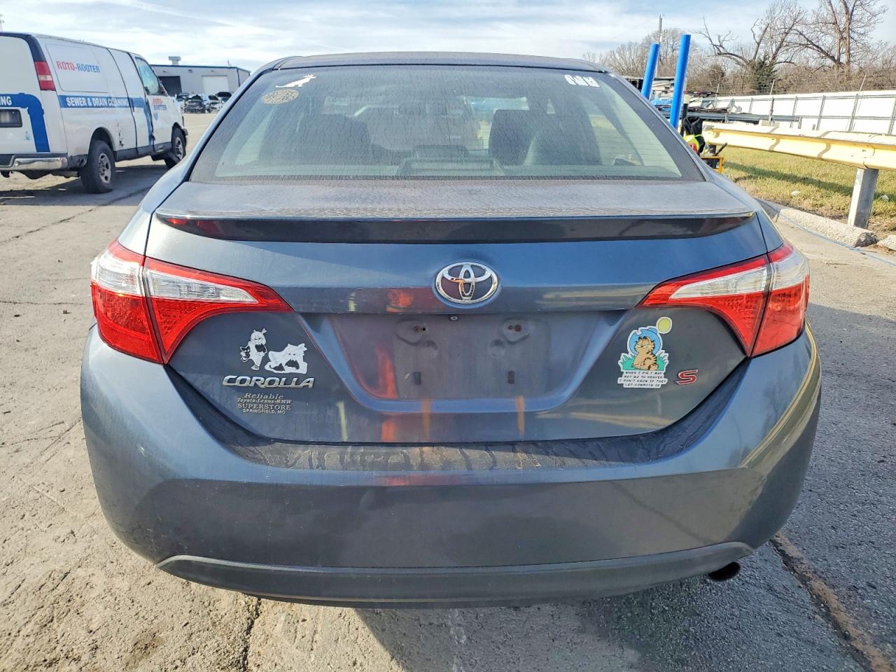 2015 TOYOTA COROLLA L photo 6