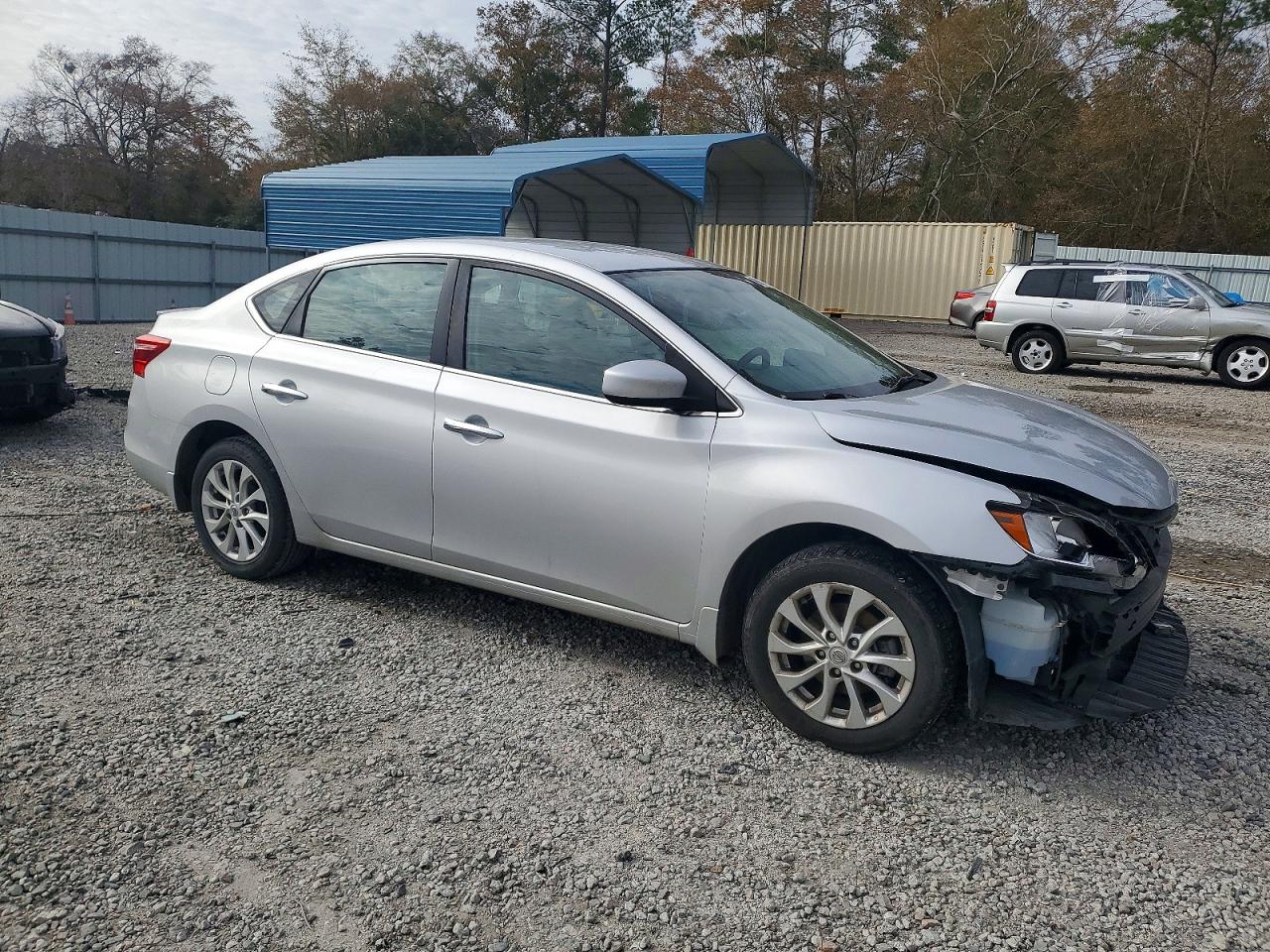 2019 NISSAN SENTRA S photo 4
