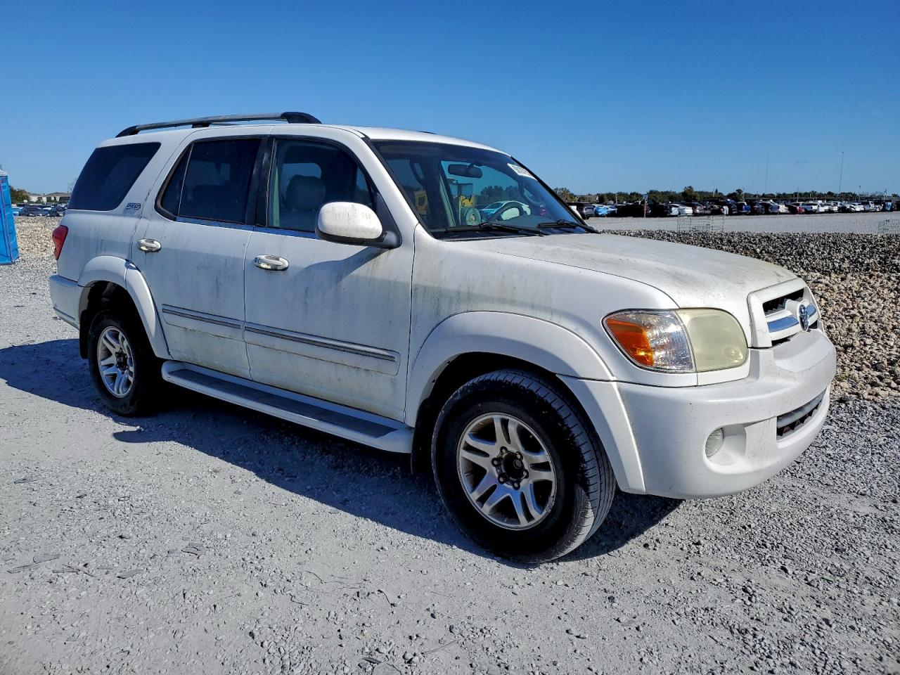 2005 TOYOTA SEQUOIA SR5 photo 4