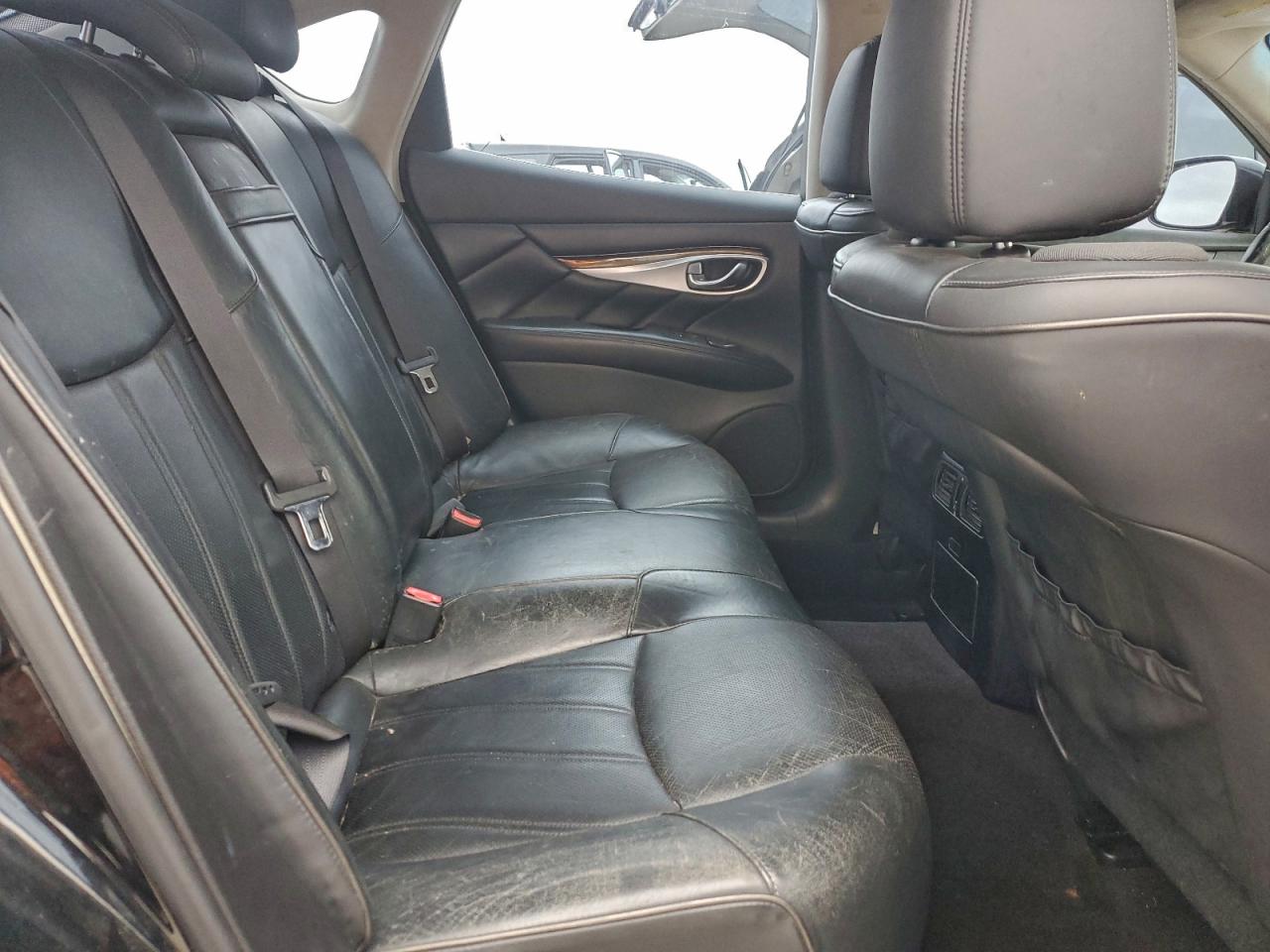 2012 INFINITI M37 X photo 10