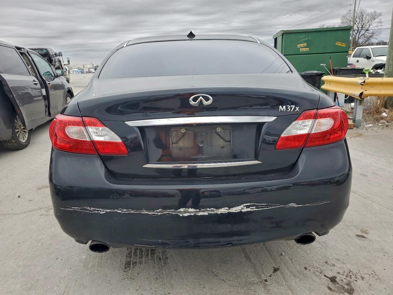 2012 INFINITI M37 X photo 6