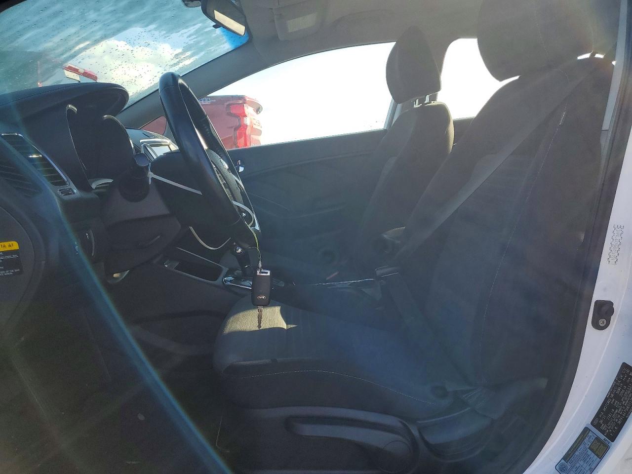 2017 KIA FORTE LX photo 7