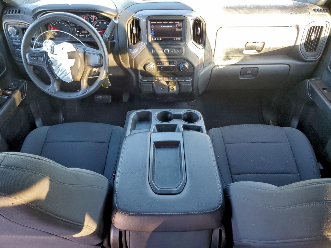 2020 CHEVROLET SILVERADO K1500 CUSTOM photo 15