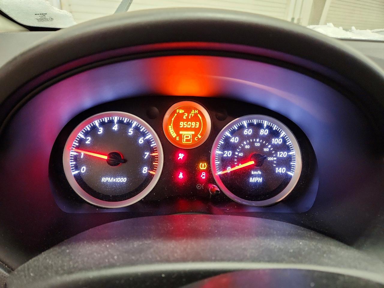 2012 NISSAN SENTRA 2.0 photo 9