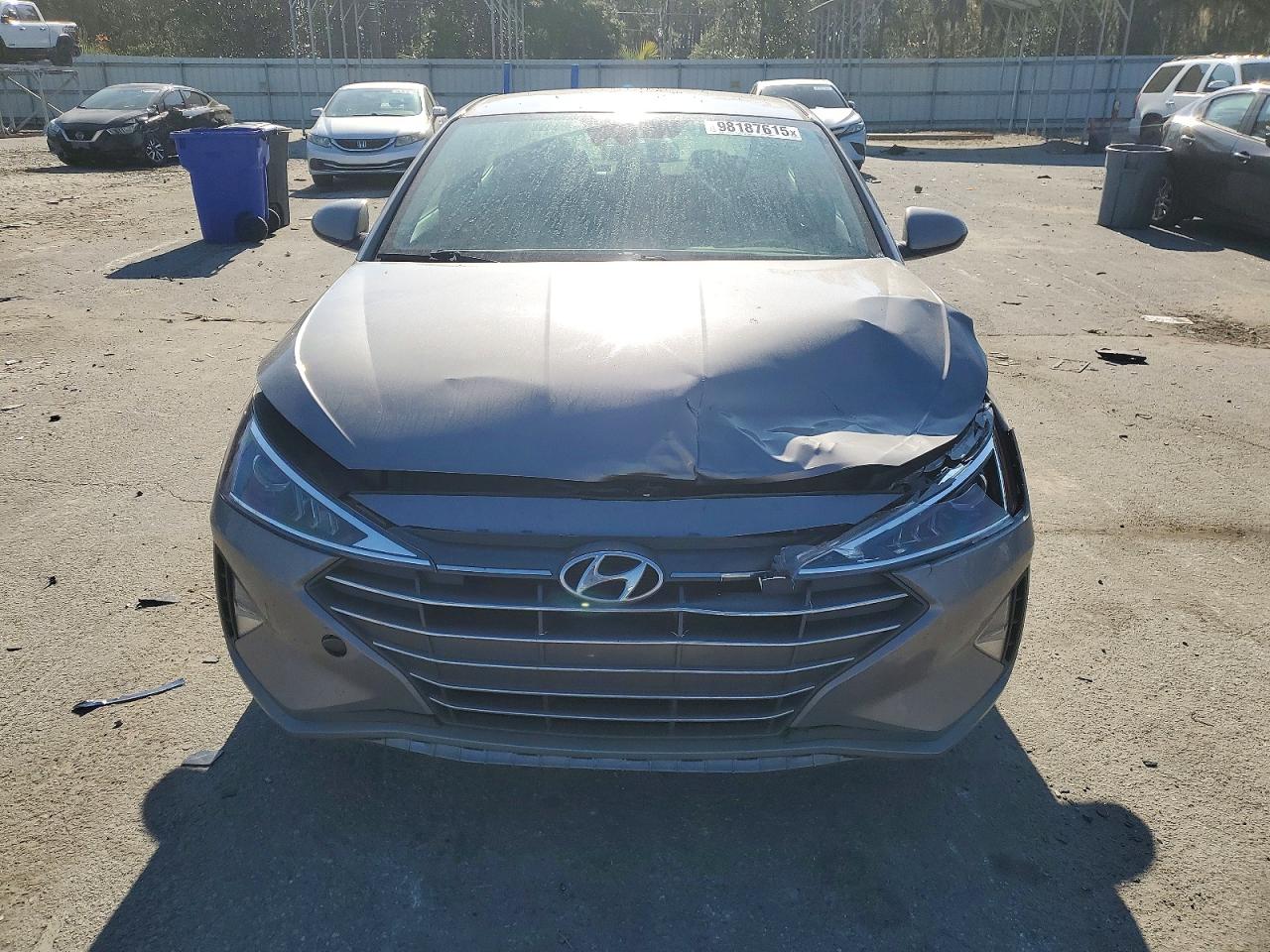 2020 HYUNDAI ELANTRA SEL photo 5