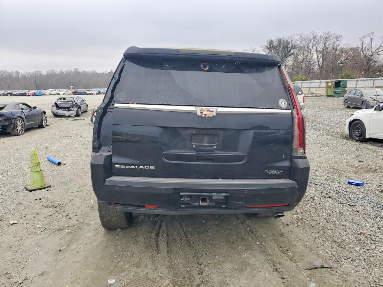 2016 CADILLAC ESCALADE PREMIUM photo 6