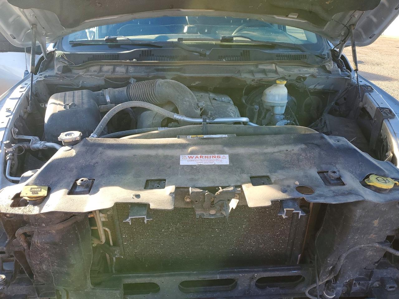 2013 RAM 1500 ST photo 11