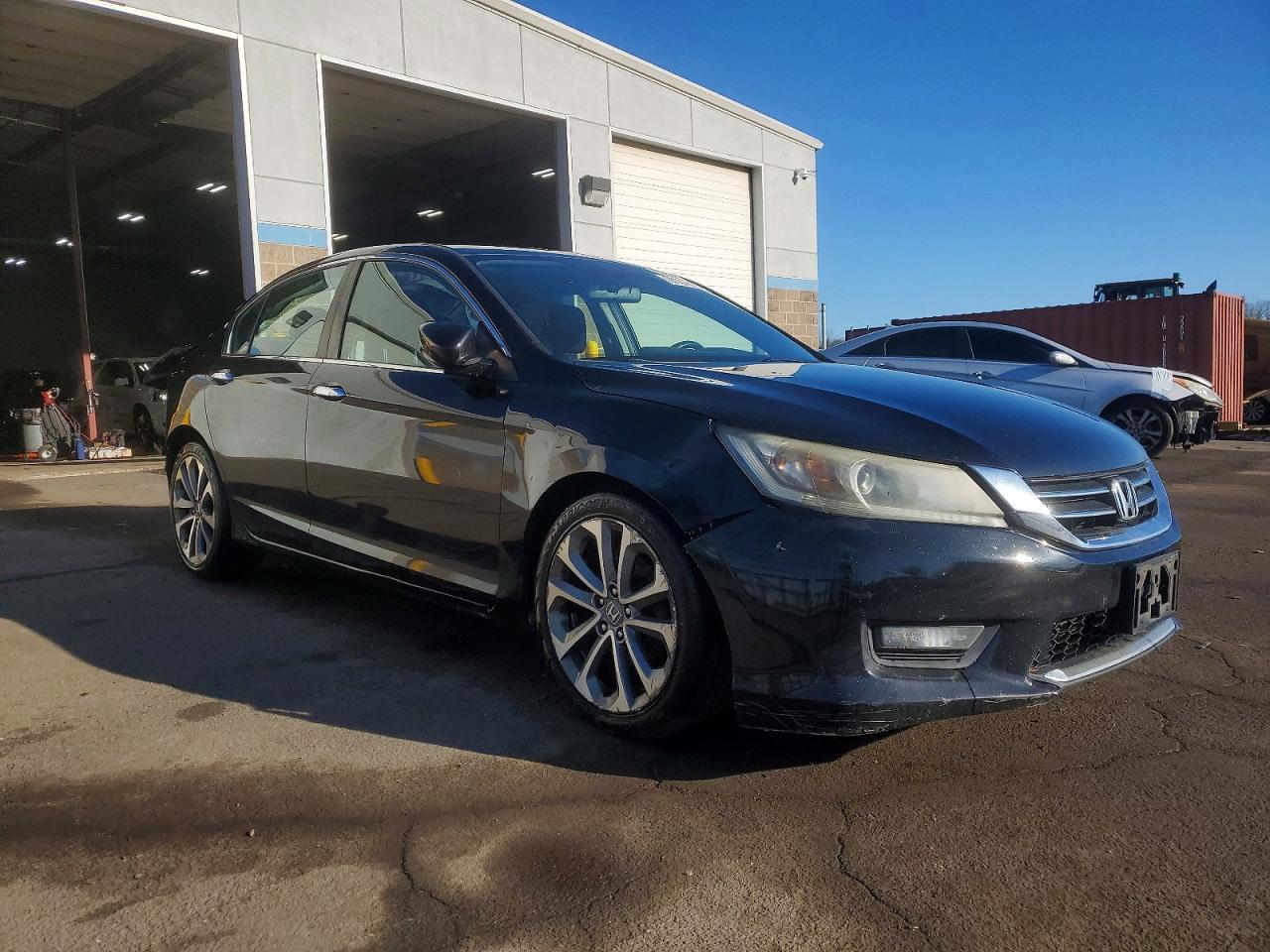 2015 HONDA ACCORD SPORT photo 4