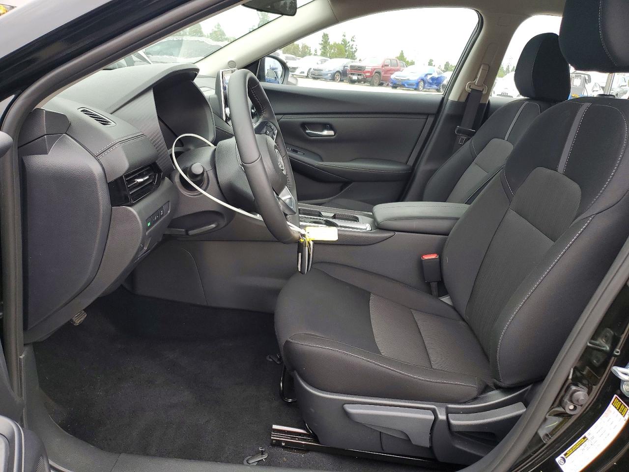 2025 NISSAN SENTRA SV photo 7