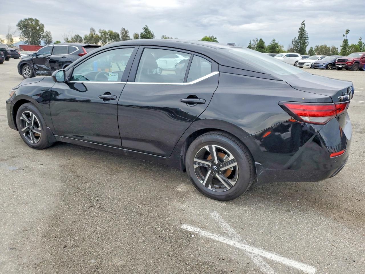 2025 NISSAN SENTRA SV photo 2