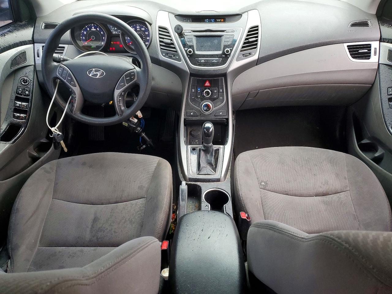 2014 HYUNDAI ELANTRA SE photo 8