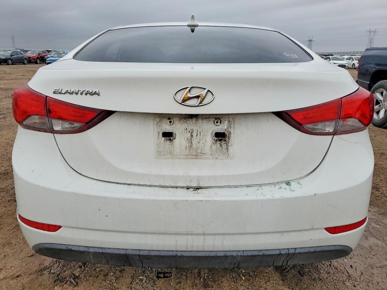 2014 HYUNDAI ELANTRA SE photo 6