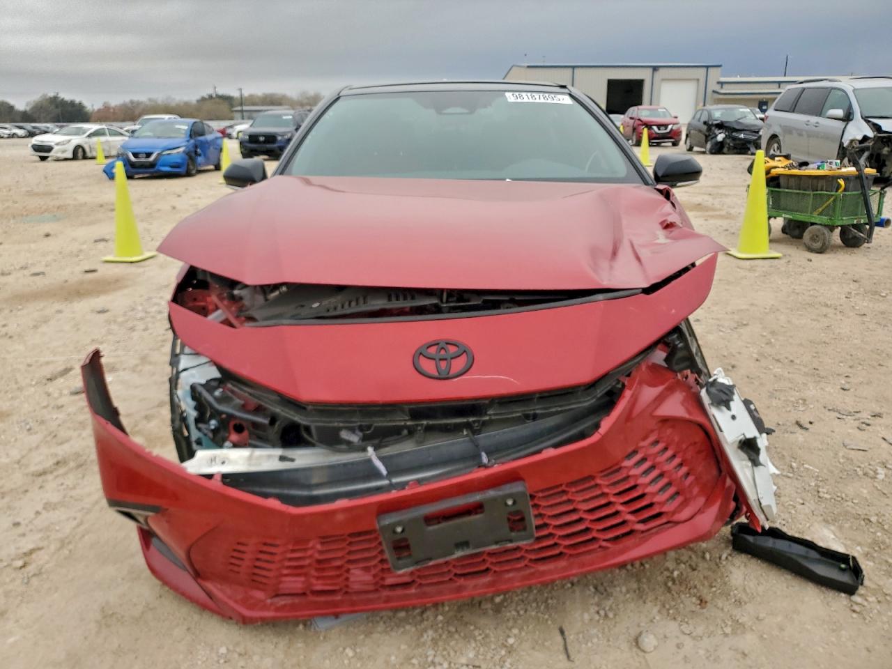 2026 TOYOTA CAMRY XSE photo 9