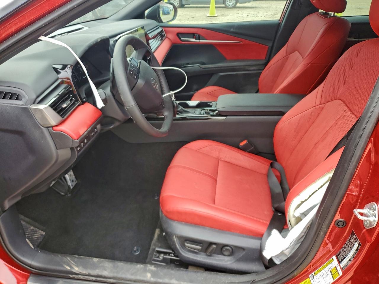2026 TOYOTA CAMRY XSE photo 13